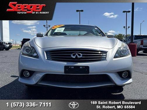 2011 INFINITI G37x Base