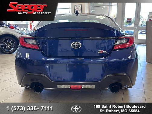 2025 Toyota GR86 Premium