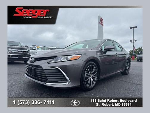 Predawn Gray Mica 2022 Toyota Camry XLE