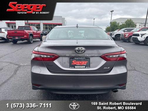 Predawn Gray Mica 2022 Toyota Camry XLE