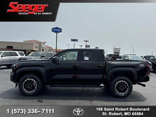 2025 Toyota Tacoma TRD Off Road