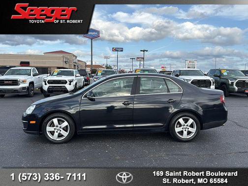 Platinum Gray Metallic 2008 Volkswagen Jetta SE