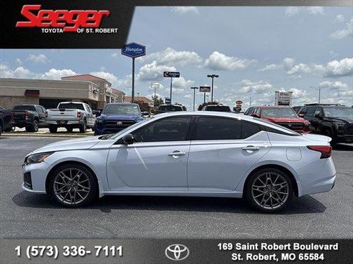 2024 Nissan Altima SR VC-Turbo FWD