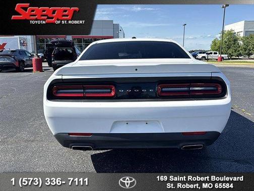 2019 Dodge Challenger SXT