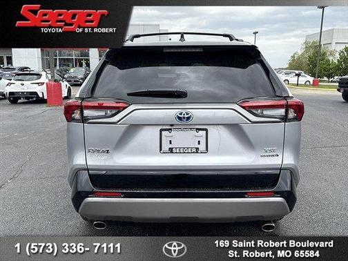 2023 Toyota RAV4 Hybrid SE