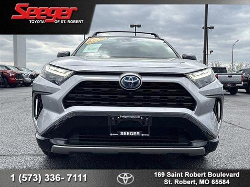 2023 Toyota RAV4 Hybrid SE