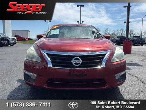 Cayenne Red 2015 Nissan Altima 2.5 S
