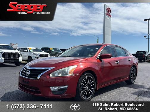 Cayenne Red 2015 Nissan Altima 2.5 S