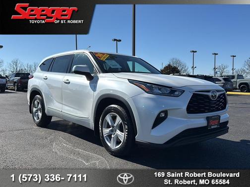 2020 Toyota Highlander LE