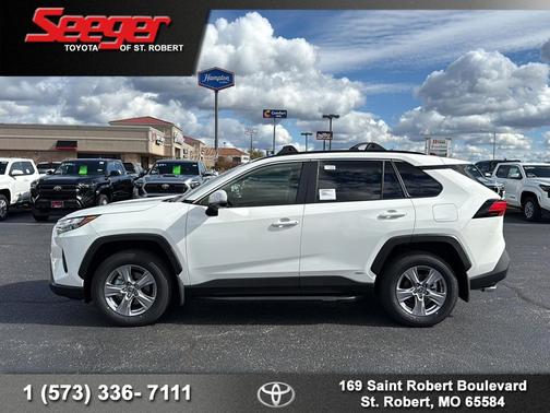 2025 Toyota RAV4 Hybrid XLE