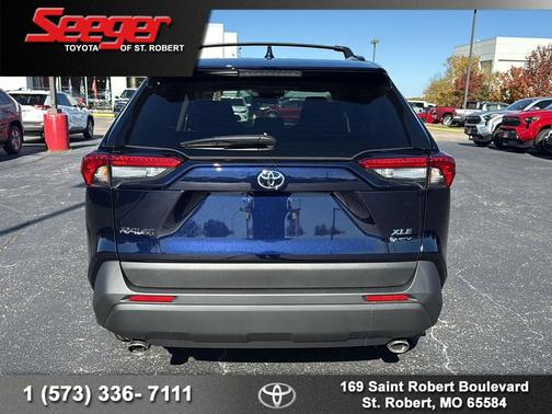 2025 Toyota RAV4 Hybrid XLE