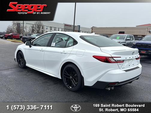 2026 Toyota Camry SE