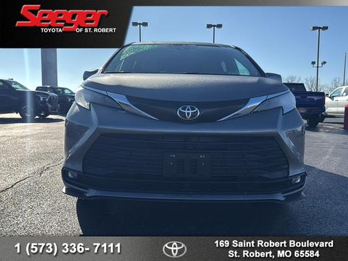 2026 Toyota Sienna XLE