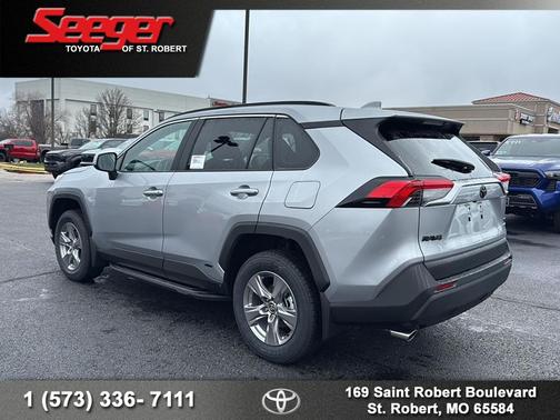 2025 Toyota RAV4 Hybrid XLE