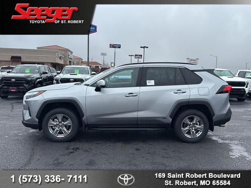 2025 Toyota RAV4 Hybrid XLE