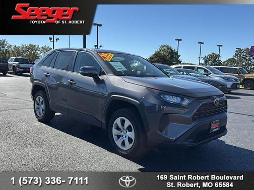 2022 Toyota RAV4 LE