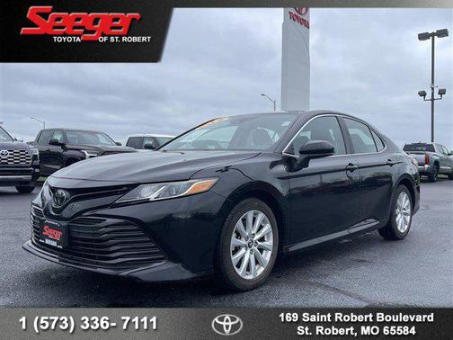 2019 Toyota Camry LE