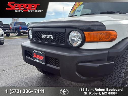 2013 Toyota FJ Cruiser Base