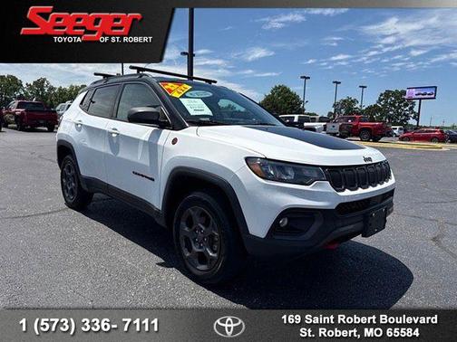 Bright White Clearcoat 2022 Jeep Compass Trailhawk