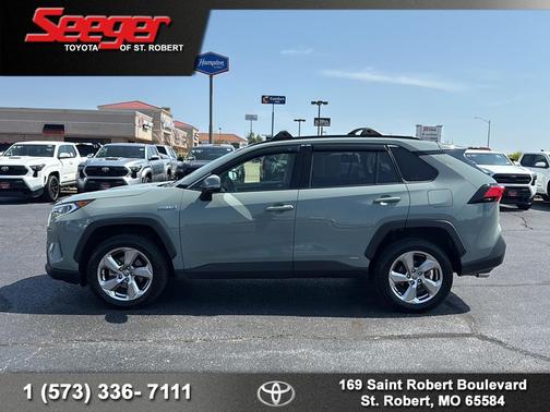 2021 Toyota RAV4 Hybrid XLE Premium