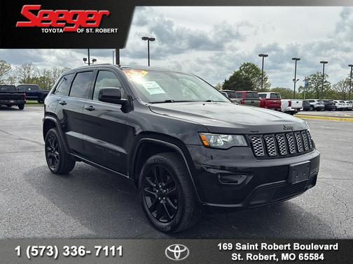 Diamond Black Crystal Pearlcoat 2018 Jeep Grand Cherokee Altitude