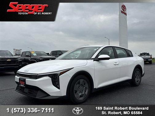 2025 Kia K4 LX
