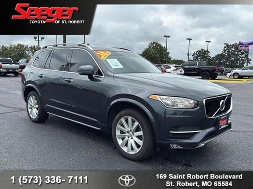 2016 Volvo XC90 T6 Momentum