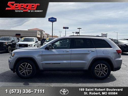 2020 Jeep Grand Cherokee Trailhawk