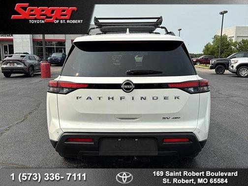 2022 Nissan Pathfinder SV 4WD