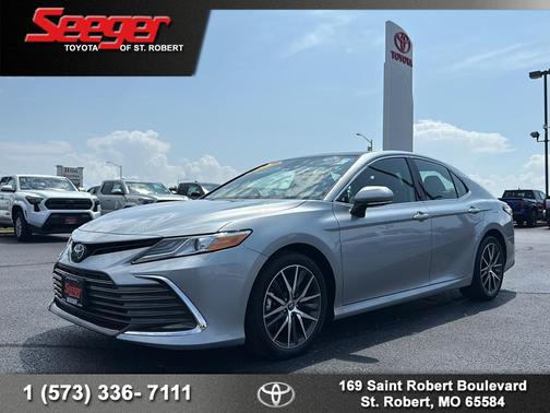 2023 Toyota Camry XLE