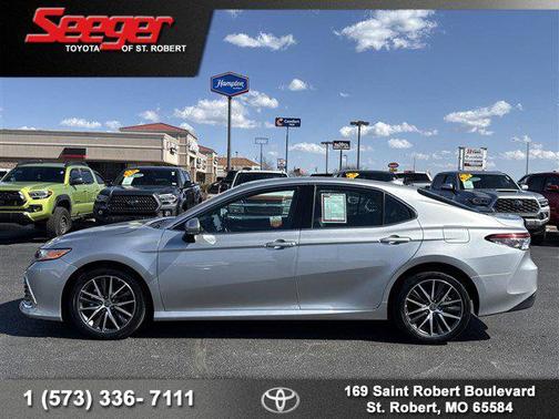 2023 Toyota Camry XLE