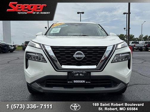 2022 Nissan Rogue SV