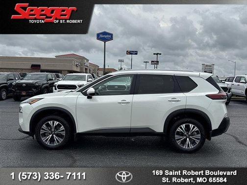 2022 Nissan Rogue SV