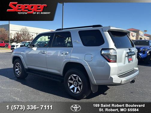 2022 Toyota 4Runner TRD Off Road