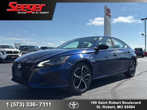 2023 Nissan Altima SR FWD