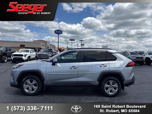 Silver Sky Metallic 2022 Toyota RAV4 XLE