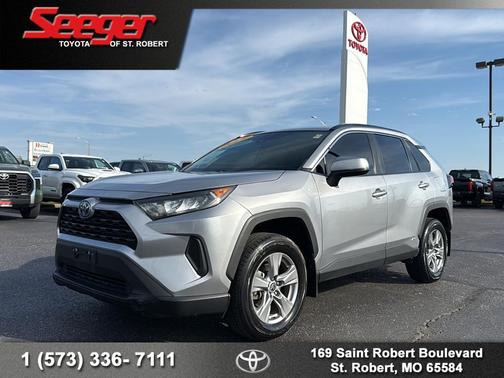 Silver Sky Metallic 2022 Toyota RAV4 Hybrid LE
