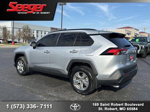 Silver Sky Metallic 2022 Toyota RAV4 Hybrid LE