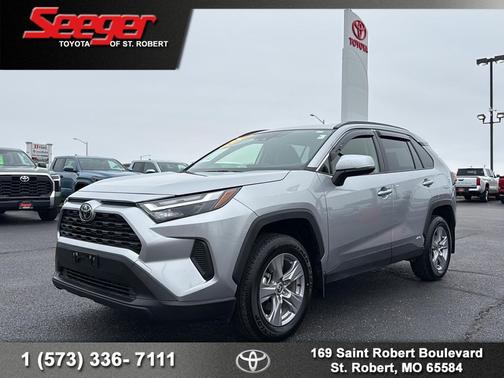 2025 Toyota RAV4 Hybrid XLE