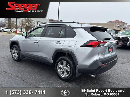 2025 Toyota RAV4 Hybrid XLE