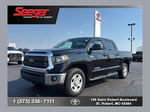Midnight Black Metallic 2018 Toyota Tundra SR5