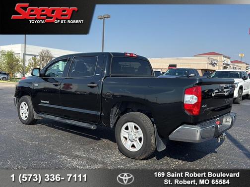 Midnight Black Metallic 2018 Toyota Tundra SR5