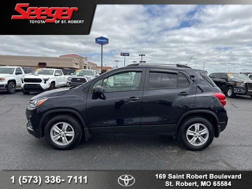 Midnight Blue Metallic 2022 Chevrolet Trax LT
