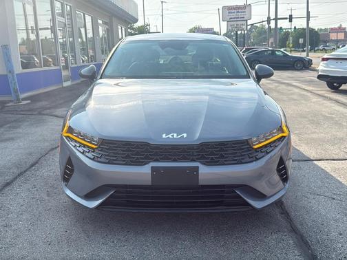 2023 Kia K5 LXS