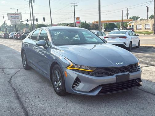 2023 Kia K5 LXS