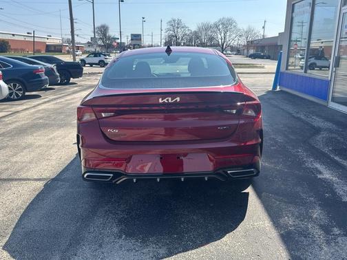 2022 Kia K5 GT-Line
