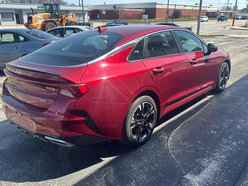 2022 Kia K5 GT-Line
