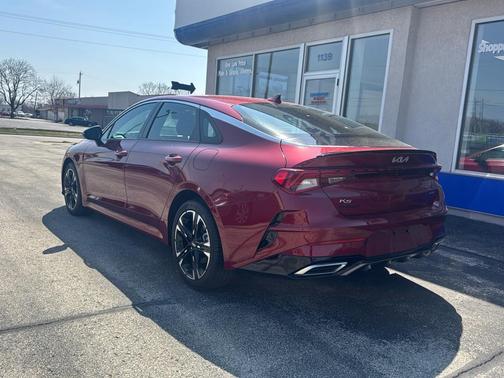 2022 Kia K5 GT-Line