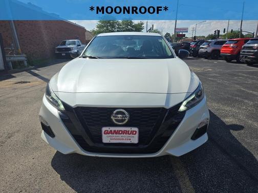 2020 Nissan Altima 2.5 SR