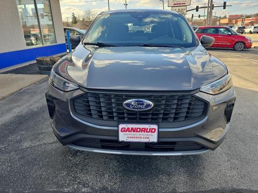 2023 Ford Escape Base